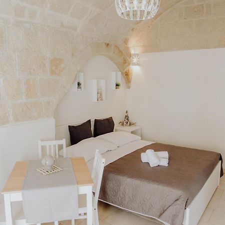 Mali Room By Monholiday Monopoli Exteriör bild